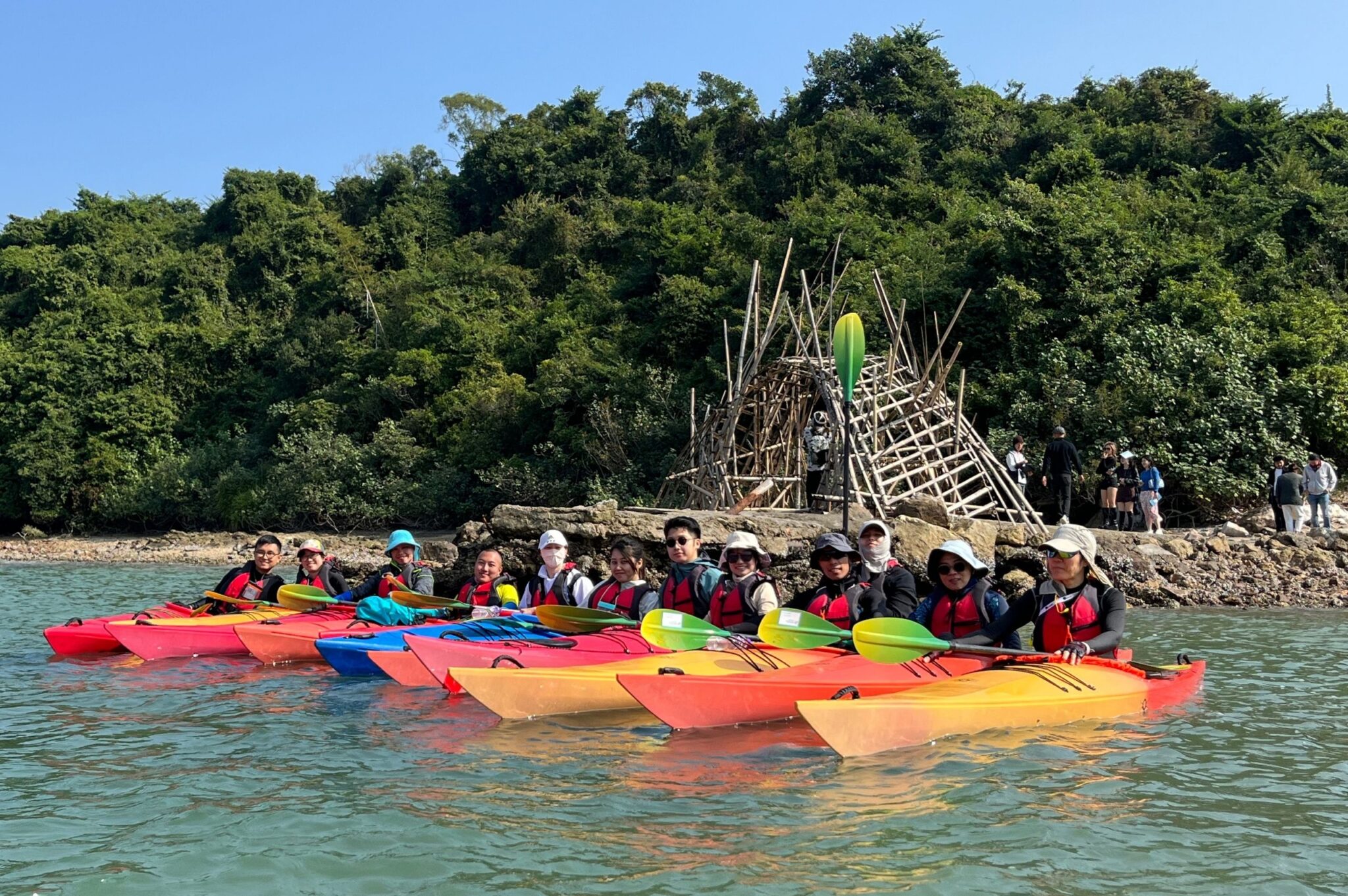 Sai Kung Hoi 5-hour Kayaking Art Tour