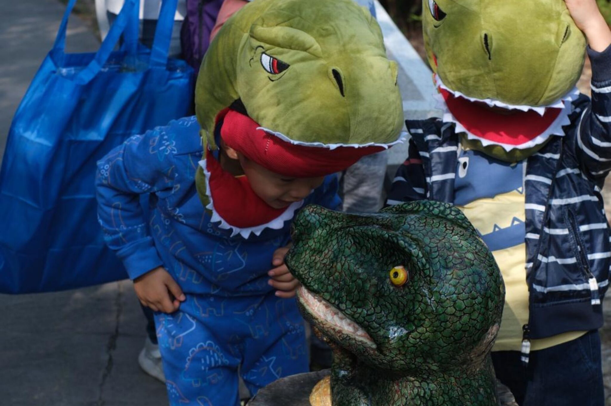 與藝術家再聚：小恐龍大暴走🦖