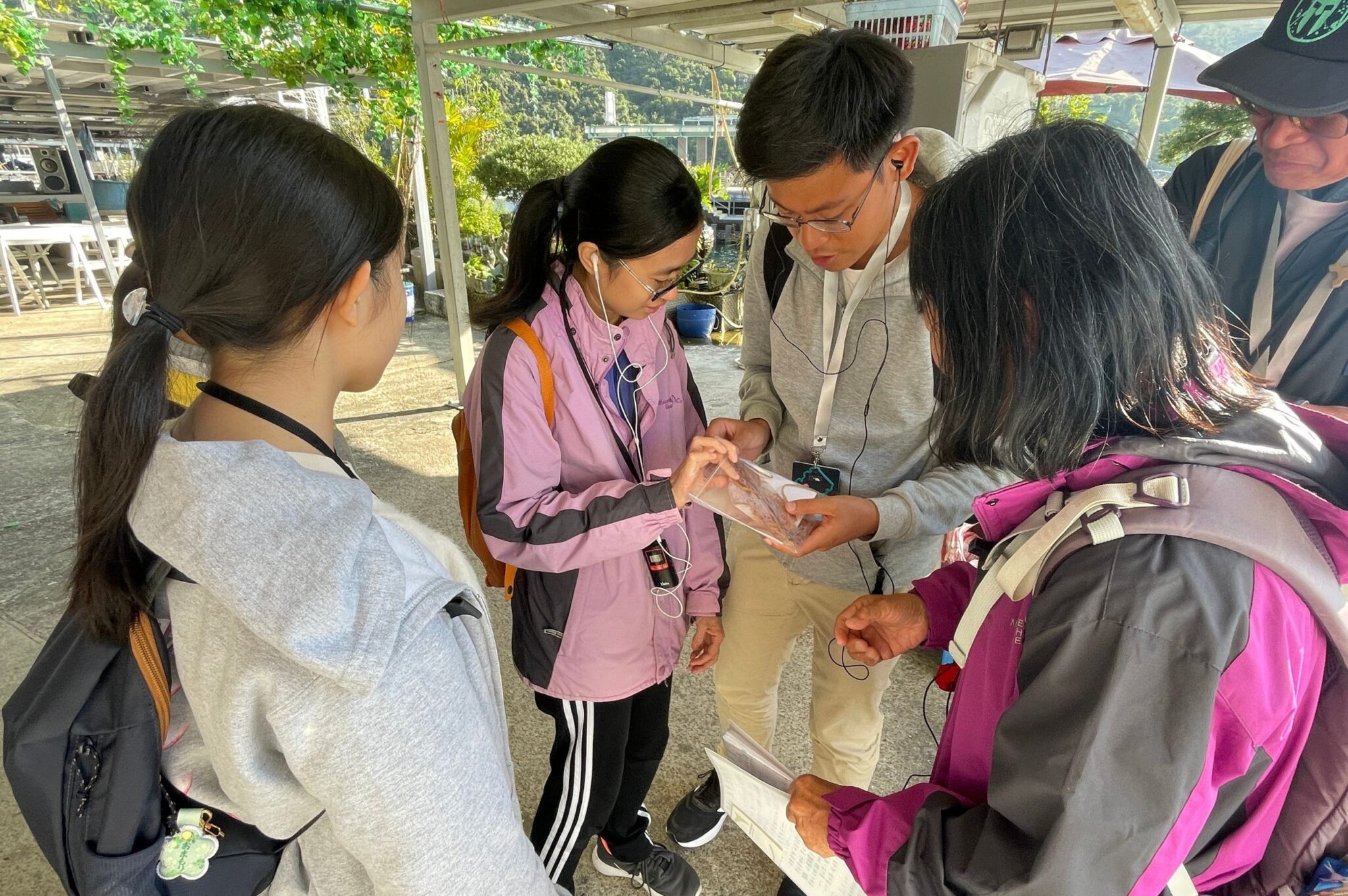 Exploring Tour for Visually Impaired